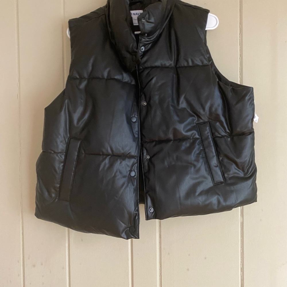 Black Puffer Vest